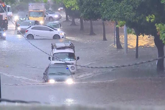 Chuva Provoca Alagamentos E Deixa Rio Em Estado De Ate ABC Do ABC