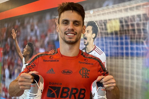 Rodrigo Caio Passa Por Cirurgia No Joelho Esquerdo E S ABC Do ABC