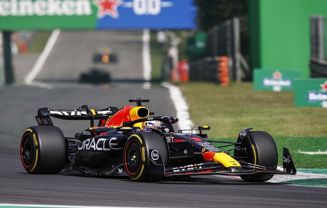 GP de São Paulo: Carlos Sainz lidera dobradinha da Ferrari no