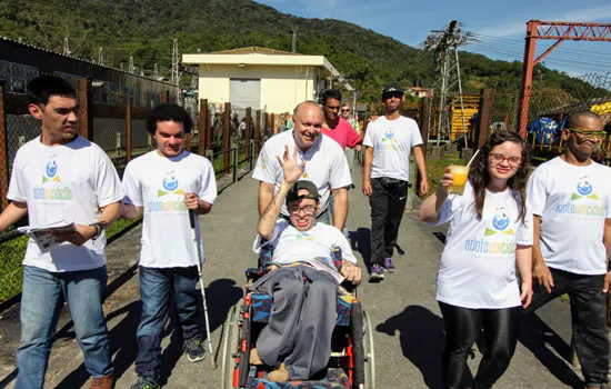 ONG promove passeio socioeducativo em Jipes para deficientes físicos