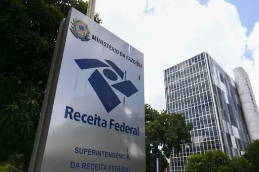 Perda de arrecadação federal com pequenas importações é da ordem de R$ 12,5 bi em 2023