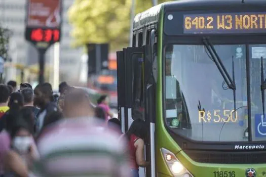 INSS estuda aceitar uso de transporte público como prova de vida