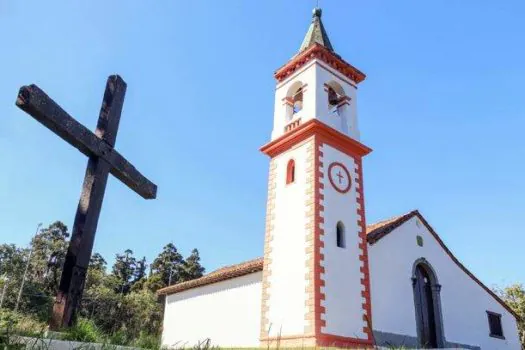 Capela do Pilar de Ribeirão Pires recebe concerto gratuito do Coral Municipal