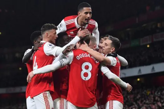 Arsenal bate Everton e é o 4º do Inglês; Gabriel Martinelli tem gol anulado e sai machucado