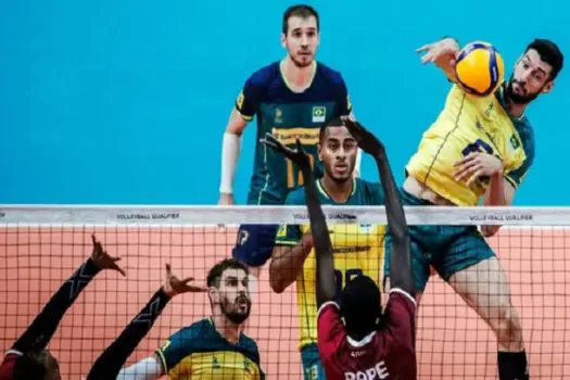 Brasil vence Catar no Rio e estreia com vitória no Pré-Olímpico de vôlei masculino