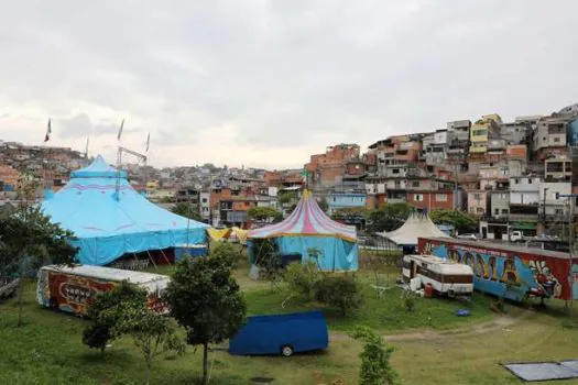 Circo em Diadema realiza espetáculo beneficente