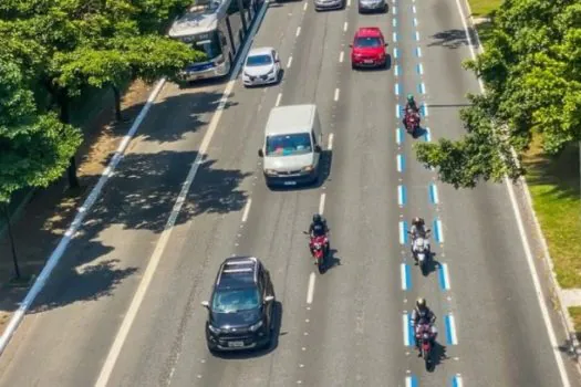 Apesar de expansão da faixa azul, mortes de motociclistas crescem na cidade de SP