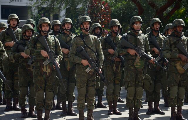 Datafolha: maioria dos brasileiros vê Forças Armadas envolvidas em irregularidades de Bolsonaro