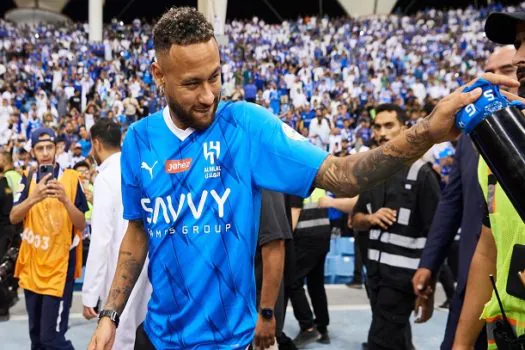 Neymar planeja disputar Mundial de Clubes no próximo ano com o Al-Hilal