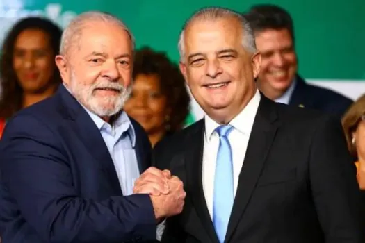 Lula formaliza nomeação de novos ministros de Portos e Aeroportos, Esporte e Microempresa