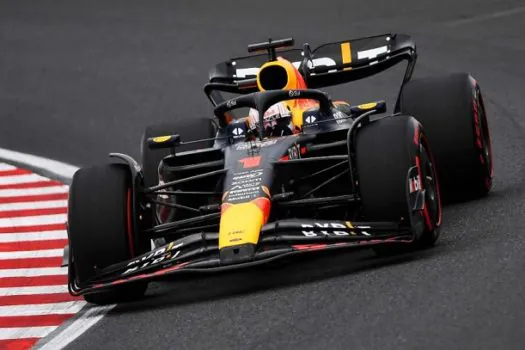 Max Verstappen vence o Grande Prêmio do Japão de F1; Norris e Piastri vão ao pódio