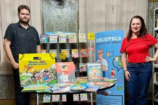 Biblioteca Municipal de Nova Odessa recebe kit da Turma da Mônica