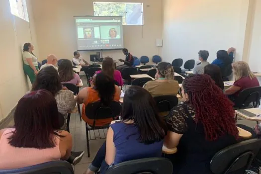 Educadores de Ribeirão Pires recebem palestra sobre comunicação não violenta