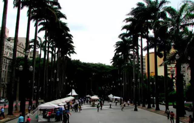 Praça da Sé será palco de atrações culturais gratuitas neste sábado