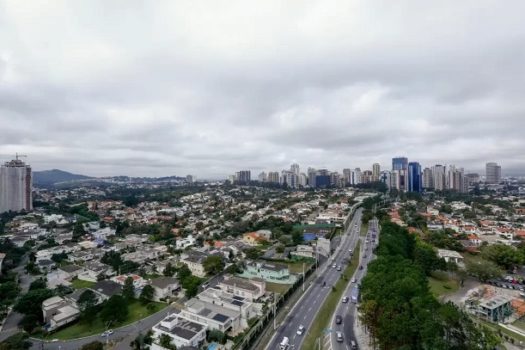 Como é feita a previsão do tempo?