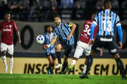 Red Bull Bragantino vence Grêmio por 2 a 0 e cola no G-4 do Brasileiro