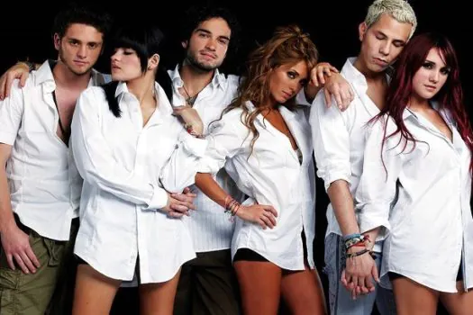 SBT tira ‘Rebelde’ do ar antes de shows de RBD no Brasil após queixas de afiliadas e baixa audiência