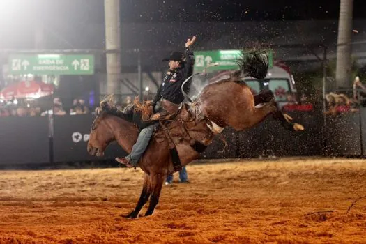 Jaguariúna Rodeo Festival distribui mais de R$ 200 mil em competições de rodeio