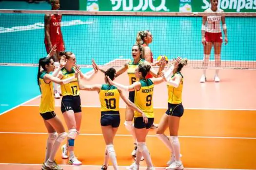 Seleção feminina é superada pela Turquia no Pré-Olímpico em meio a luto por Walewska