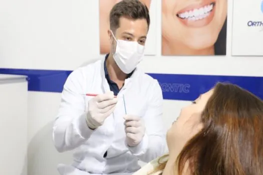 Cinco curiosidades sobre o uso do aparelho: dentista tira as principais dúvidas