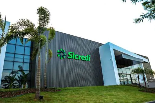 Sicredi comemora 35 anos e inaugura nova Sede Administrativa