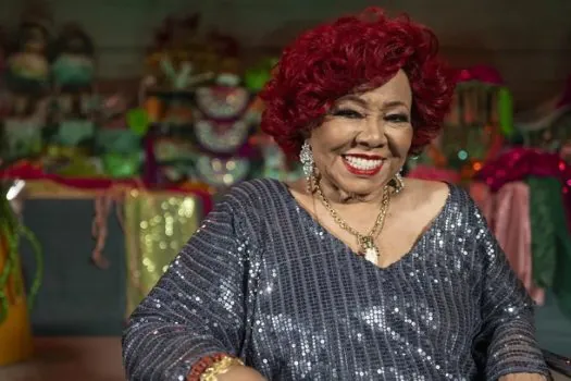 Alcione fala sobre o hit ‘Não Deixe o Samba Morrer’: ‘Produtor não achava comercial’