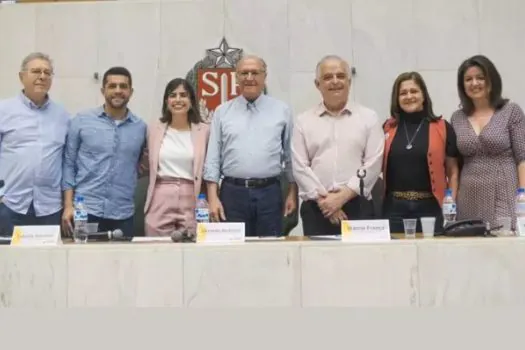 Alckmin sinaliza apoio a Tabata Amaral pela Prefeitura de SP; Lula tem aliança com Boulos