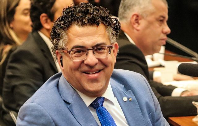 PT indica Alencar Santana como pré-candidato à prefeitura de Guarulhos