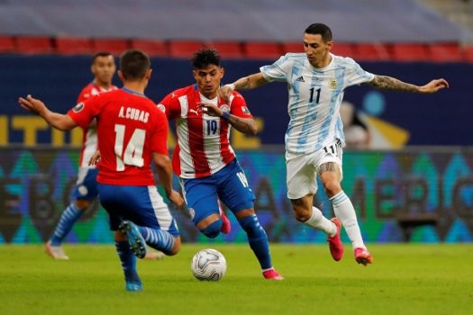 Argentina derrota Paraguai e lidera as Eliminatórias