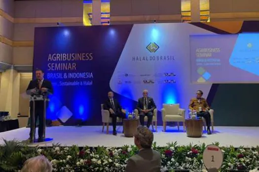 Ministro Carlos Fávaro participa da abertura do Seminário Empresarial Brasil-Indonésia