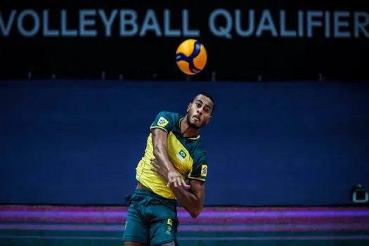 Brasil reage, vence Itália no tie-break e garante vaga em Paris-2024