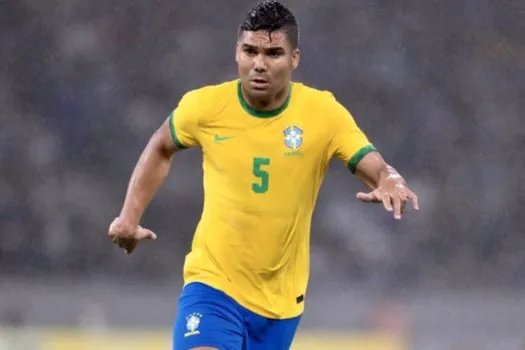 Casemiro sofre lesão muscular na coxa e deve desfalcar a seleção brasileira nas Eliminatórias