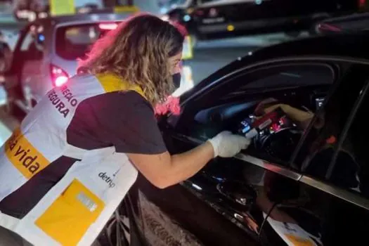 Detran-SP autua 48 motoristas em ação da Operação Direção Segura Integrada em São Bernardo durante o Carnaval