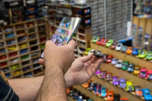 Butantã Shopping realiza 6ª edição da Exposição de Carros em Miniatura