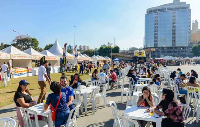 Festival da comida mineira agita o feriado na Esplanada do Paço de São Bernardo