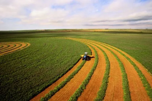 Frente do agronegócio tenta blindar fundos Fiagro