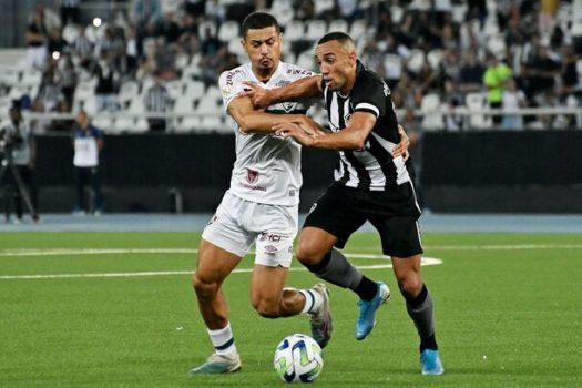 Fluminense recebe Botafogo em clássico no Maracanã