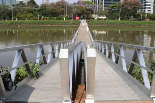 Governo de SP entrega passarela flutuante no Parque Bruno Covas