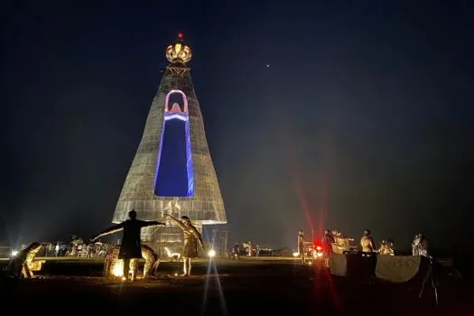 Estátua de Nossa Senhora Aparecida maior que o Cristo Redentor é inaugurada em SP