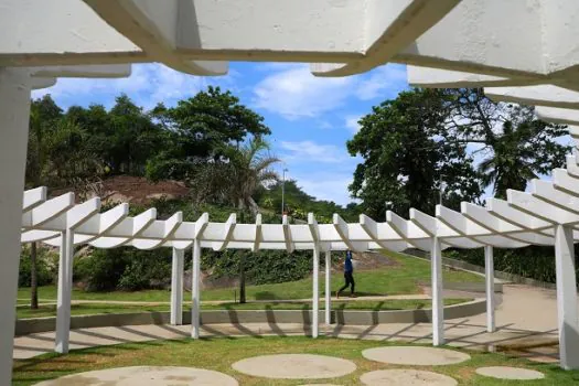 Parque Garota de Ipanema é reinaugurado no Rio após reforma 