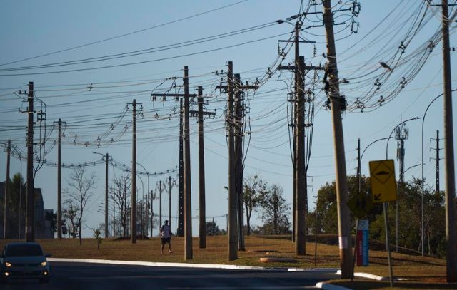 Enel registra 500 colisões contra postes da rede elétrica em São Paulo