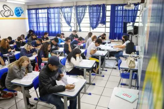 Provão Paulista: Alunos da 3ª série do Ensino Médio devem optar por cursos superiores a partir desta quarta-feira