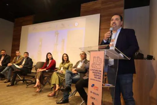 Grande ABC debate futuro da indústria química da região em seminário no polo petroquímico