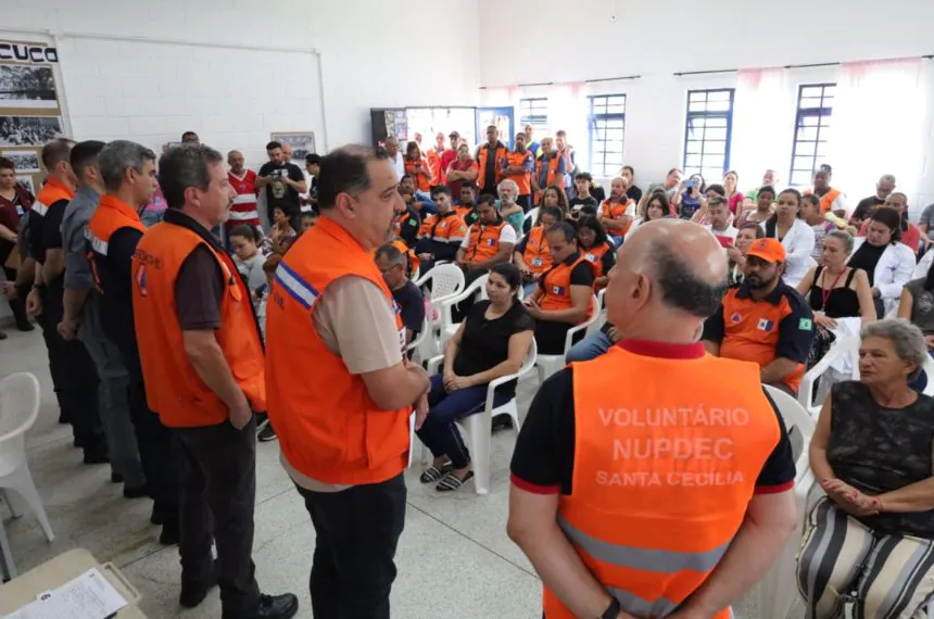 Mauá realiza Simulado de Risco Geológico no Jardim Zaíra