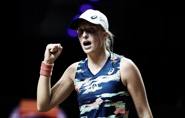 Swiatek é campeã do WTA 500 de Stuttgart, seu quarto título