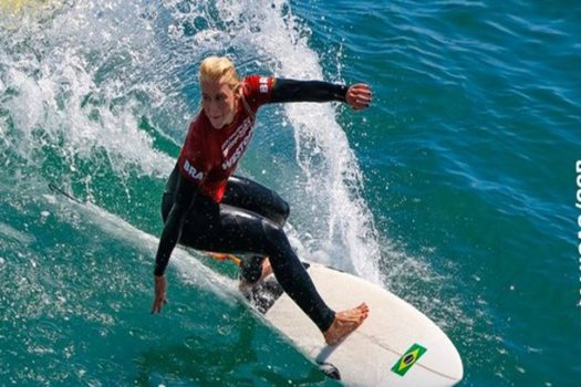 Jogos Pan-Americanos: Tati Weston-Webb conquista ouro no surfe