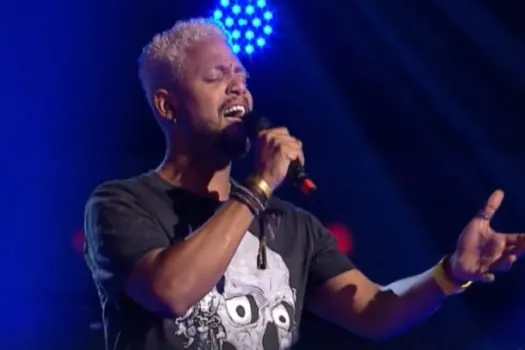 Cantor baiano vira todas as cadeiras no The Voice da Romênia: ‘As coisas estão convergindo’