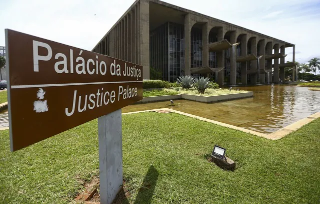 Brasília (DF), 10/04/2023 – Fachada do ministério da Justiça.