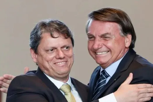 Bolsonaro expõe que a sua relação com Tarcísio está estremecida