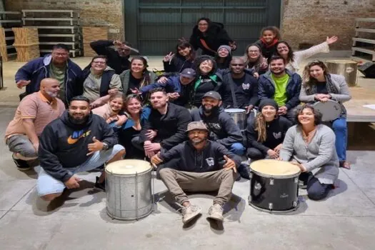 Cine Theatro Carlos Gomes recebe música, Festival Multicultural e Feira de Brechós